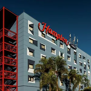 Hampton By Hilton Airport Hotel